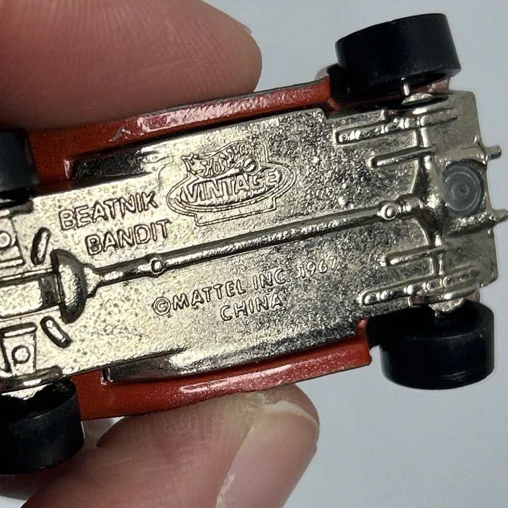 Vintage Hot Wheels Red Line 1967 Beatnik Bandit Red Car Read